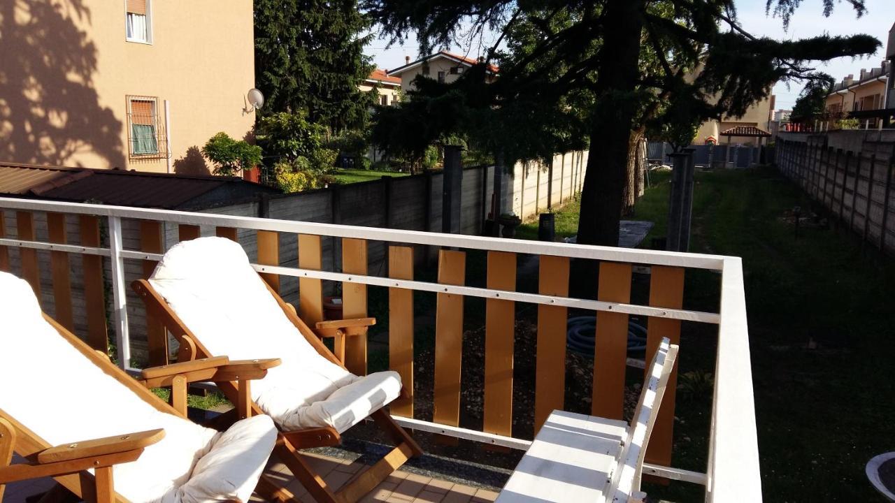 La Casa Dei Sogni Bed and Breakfast Brugherio Exteriör bild