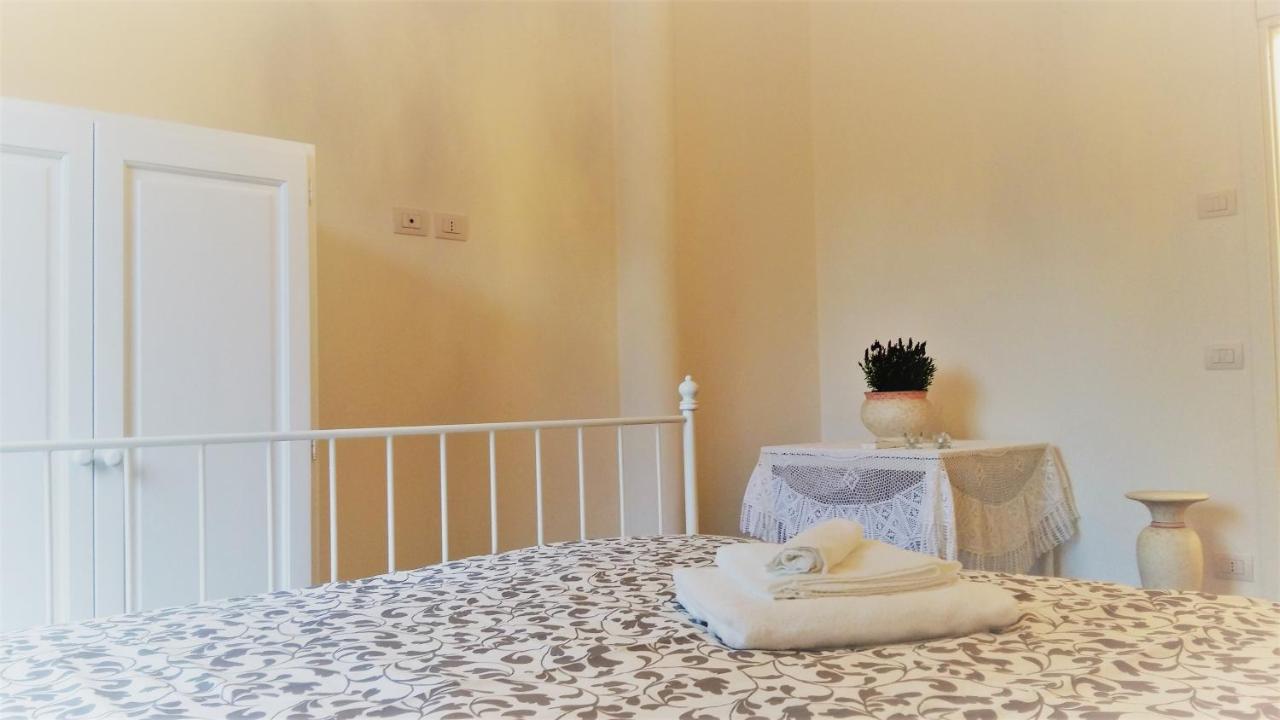 La Casa Dei Sogni Bed and Breakfast Brugherio Exteriör bild